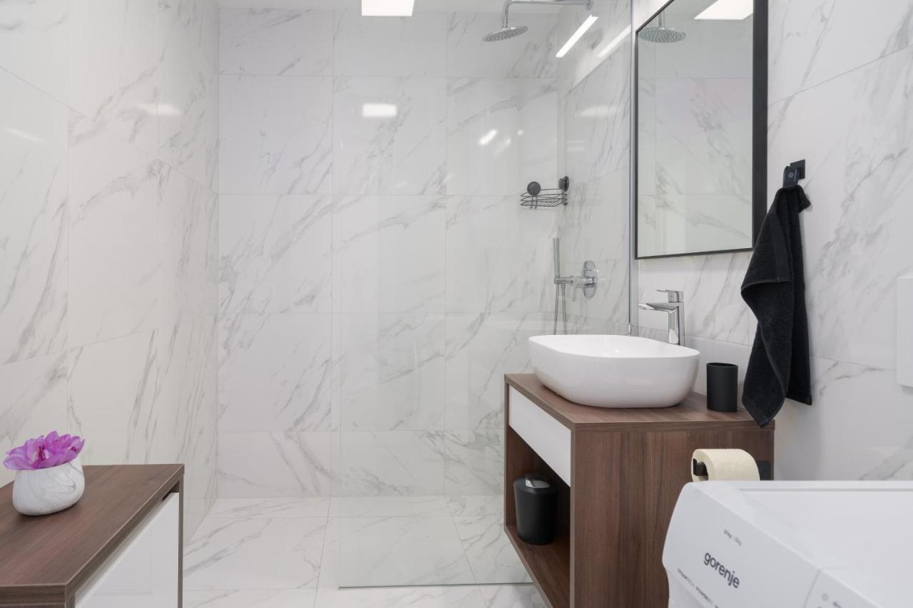 Apartman Ivan Krk クルク エクステリア 写真